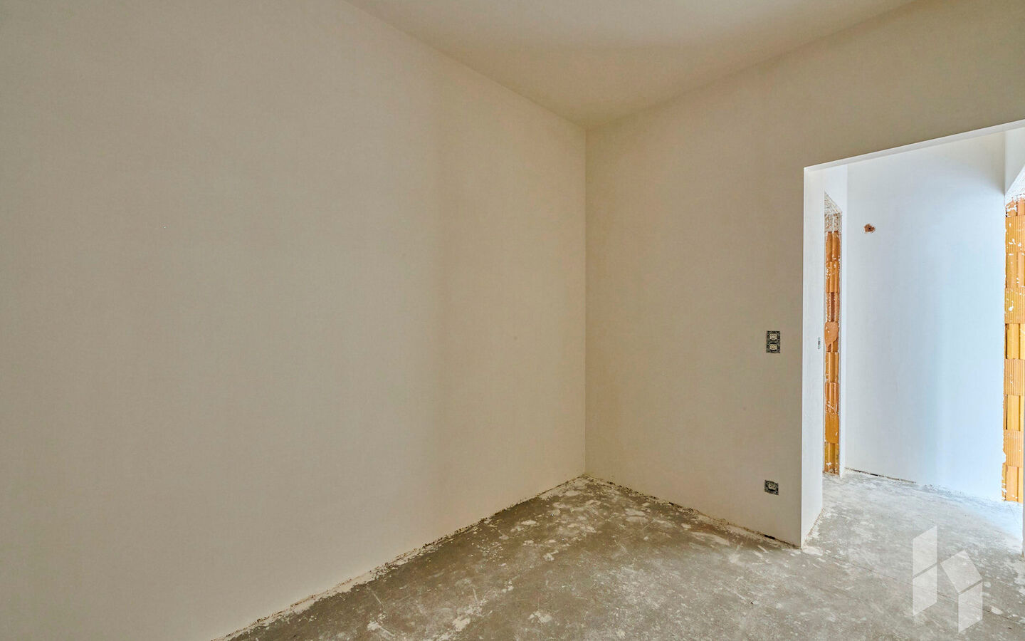 Gelijkvloerse verdieping te koop in Lommel