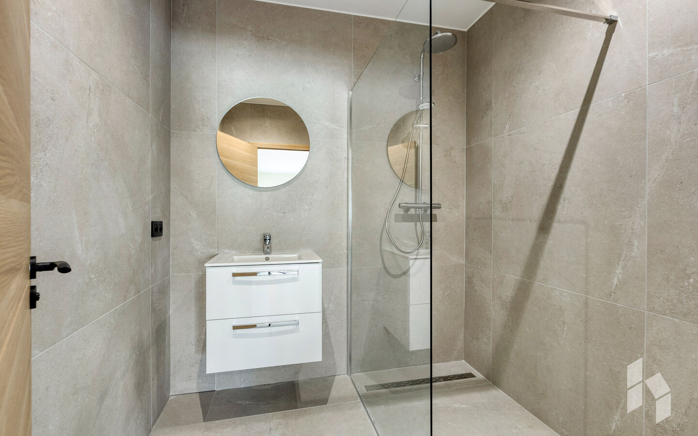 Uitzonderlijk appartement te koop in Neerpelt